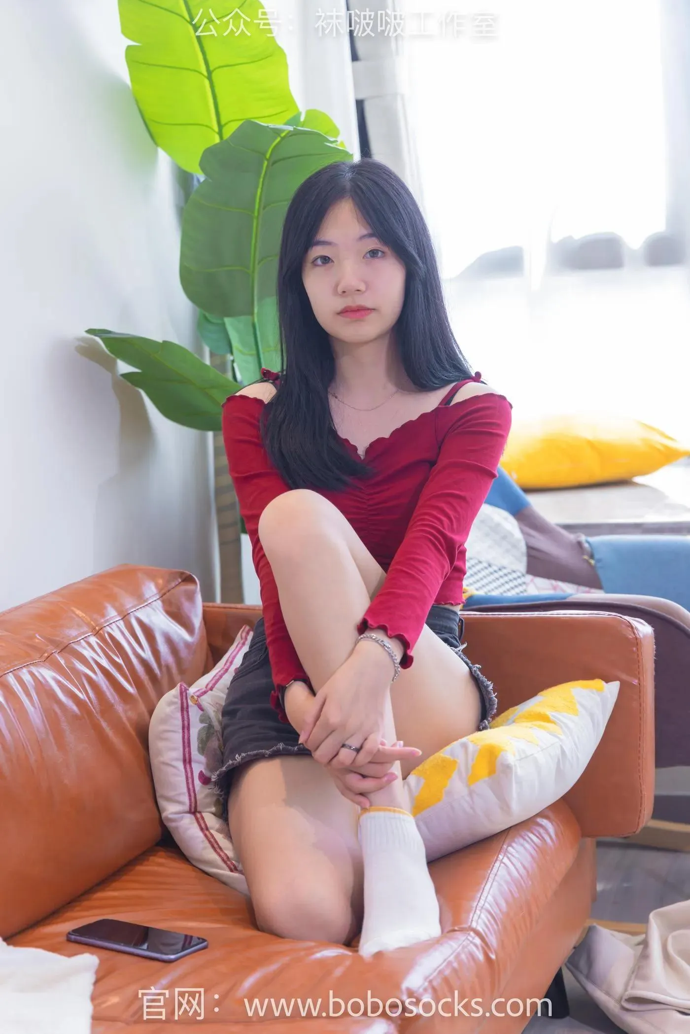 [BoBoSocks袜啵啵]NO.120 小甜豆-高跟长靴、白棉袜、裸足 [170P]插图